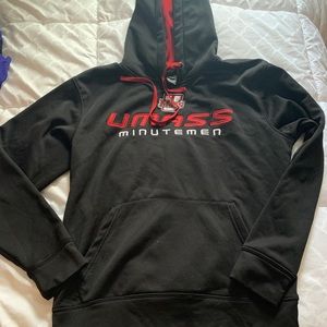 UMass Minutemen Sweatshirt Size M